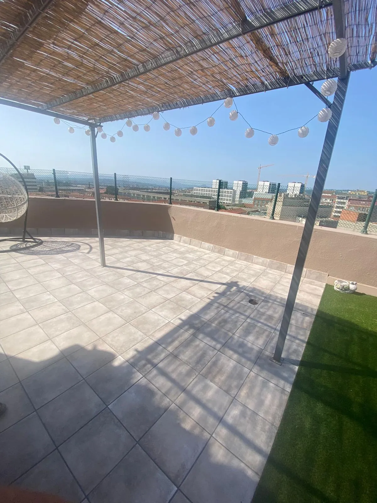 Terraza y acabados exteriores